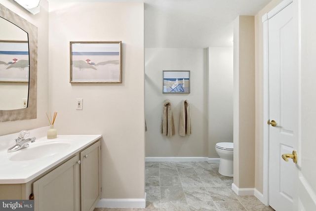 13 CHESTERLAND DR, Thornton, PA 19373