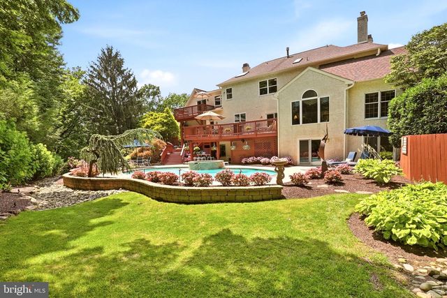 13 CHESTERLAND DR, Thornton, PA 19373