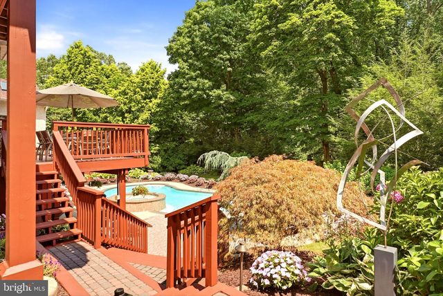 13 CHESTERLAND DR, Thornton, PA 19373