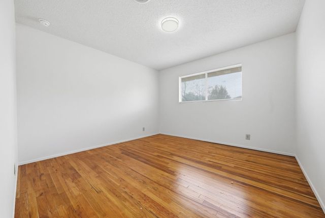 3560 Sacramento Drive, Redding, CA 96001