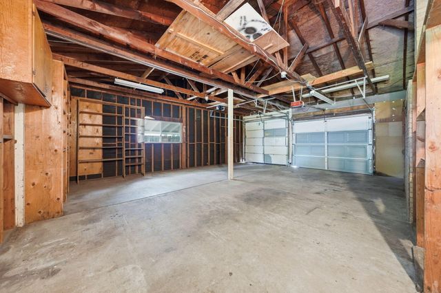 3560 Sacramento Drive, Redding, CA 96001