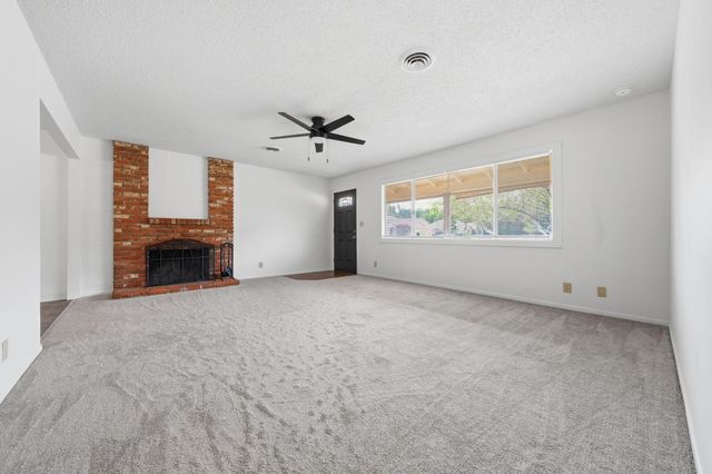 3560 Sacramento Drive, Redding, CA 96001