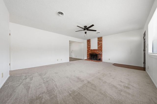 3560 Sacramento Drive, Redding, CA 96001