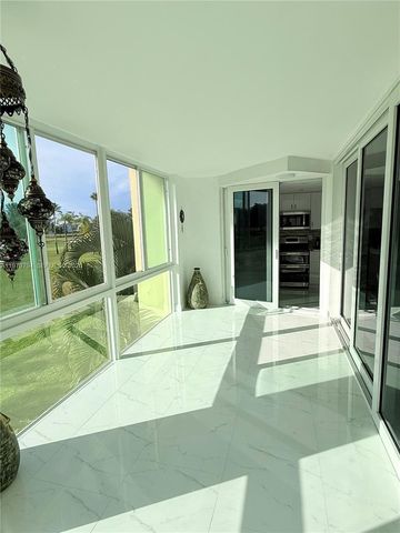 3661 Via Poinciana 206, Lake Worth, FL 33467