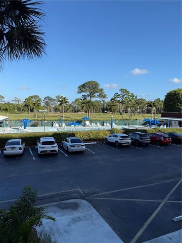 3661 Via Poinciana 206, Lake Worth, FL 33467