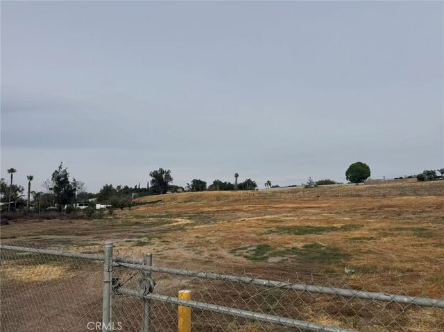 6165 Dodd, Jurupa Valley, CA 91752