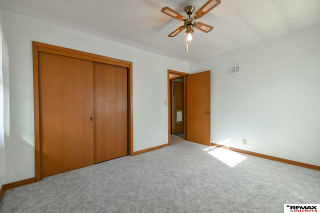 1810 S 48Th Street, Lincoln, NE 68506