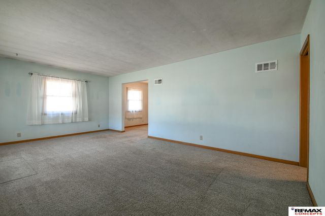 1810 S 48Th Street, Lincoln, NE 68506