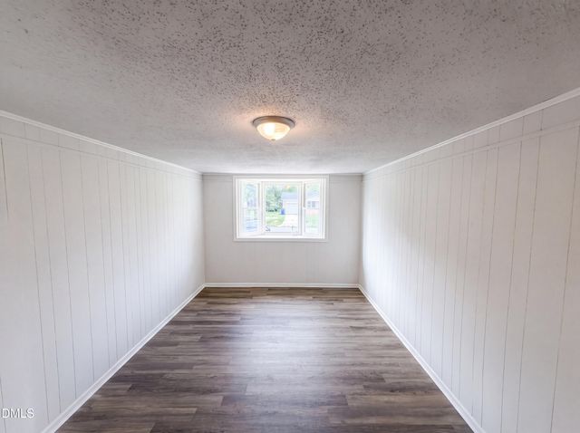 316 Bighorn Drive, Fayetteville, NC 28303