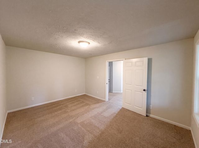 316 Bighorn Drive, Fayetteville, NC 28303