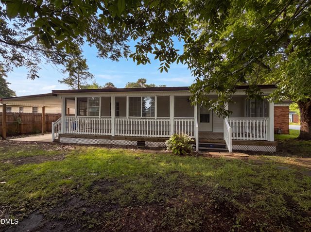 316 Bighorn Drive, Fayetteville, NC 28303