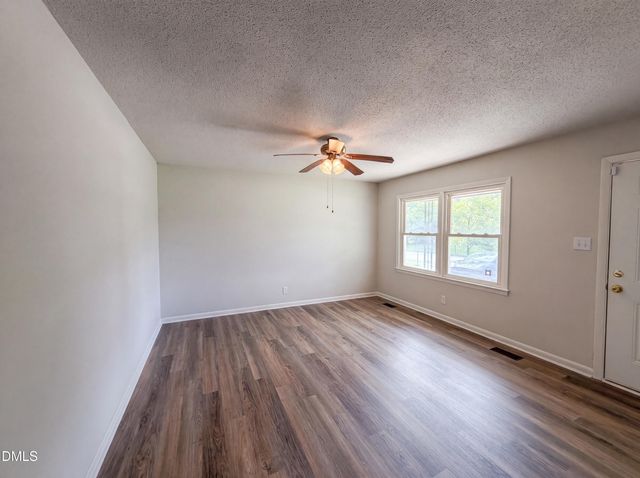 316 Bighorn Drive, Fayetteville, NC 28303