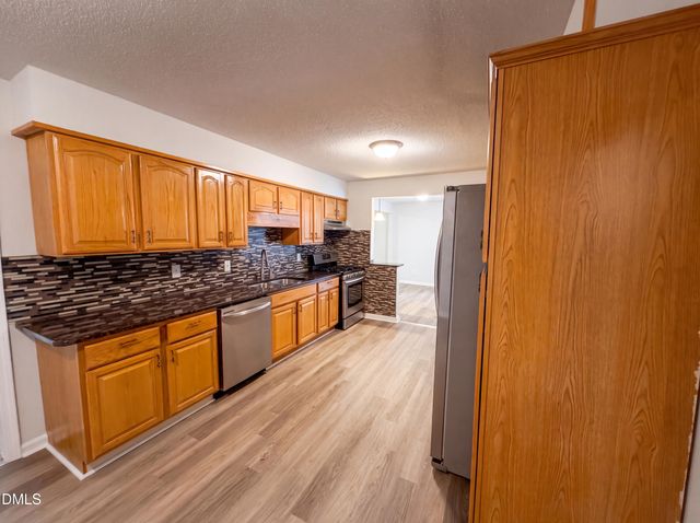 316 Bighorn Drive, Fayetteville, NC 28303