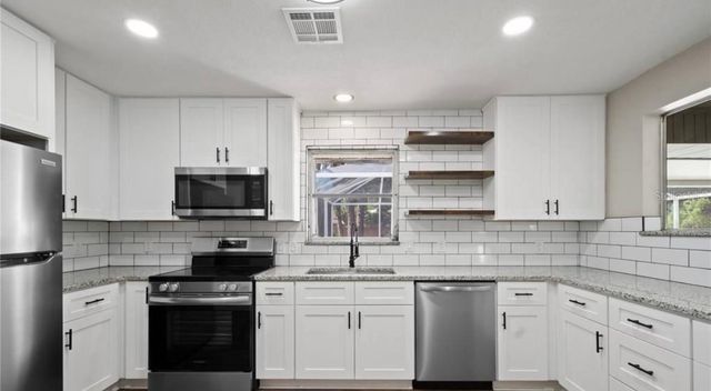 2981 CRANE AVENUE, North Port, FL 34286