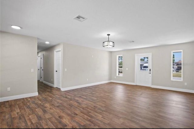 2981 CRANE AVENUE, North Port, FL 34286