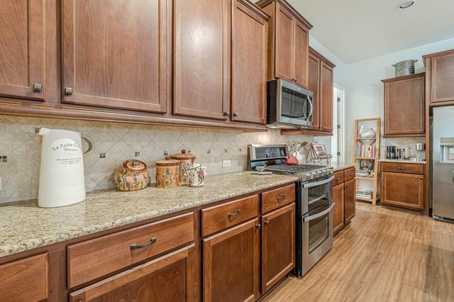 108 Hopping Peach ST, San Marcos, TX 78666