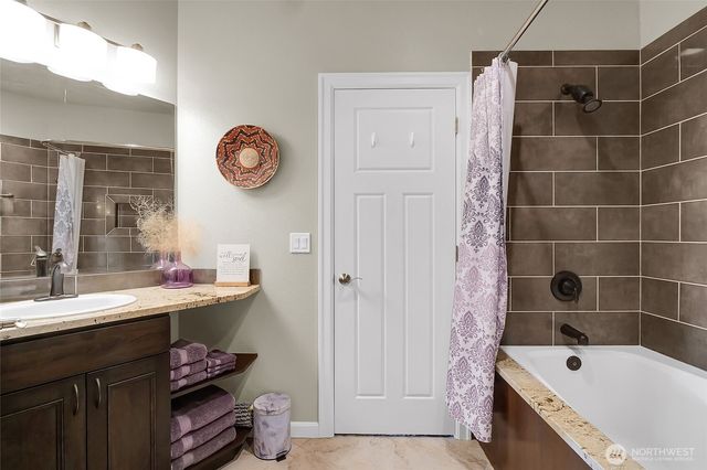 5303 Road 7.3 NE, Moses Lake, WA 98837