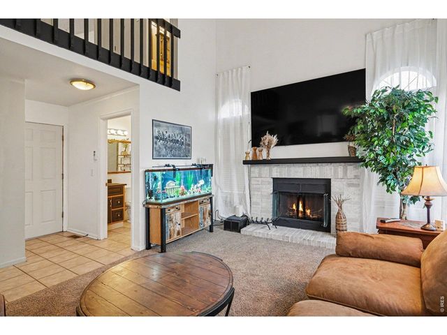 1037 Deer Creek Ln, Fort Collins, CO 80526