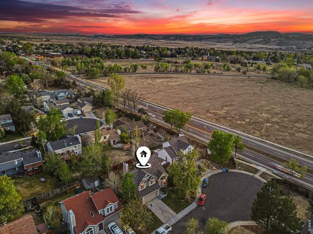 1037 Deer Creek Ln, Fort Collins, CO 80526