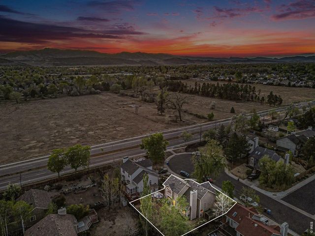 1037 Deer Creek Ln, Fort Collins, CO 80526