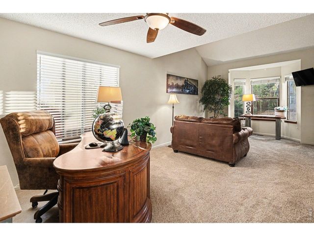 1037 Deer Creek Ln, Fort Collins, CO 80526