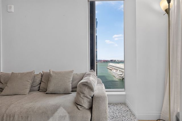 135 Seaport Blvd 1106, Boston, MA 02210
