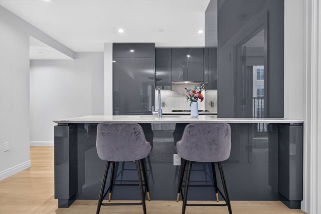 135 Seaport Blvd 1106, Boston, MA 02210