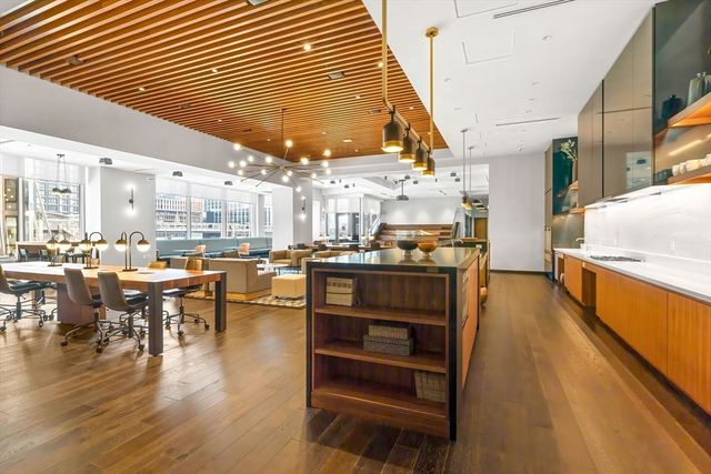 135 Seaport Blvd 1106, Boston, MA 02210