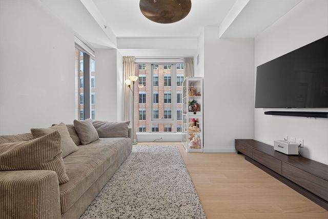 135 Seaport Blvd 1106, Boston, MA 02210