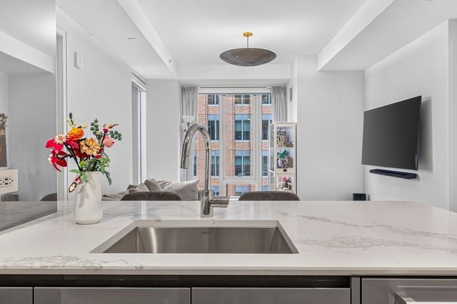 135 Seaport Blvd 1106, Boston, MA 02210