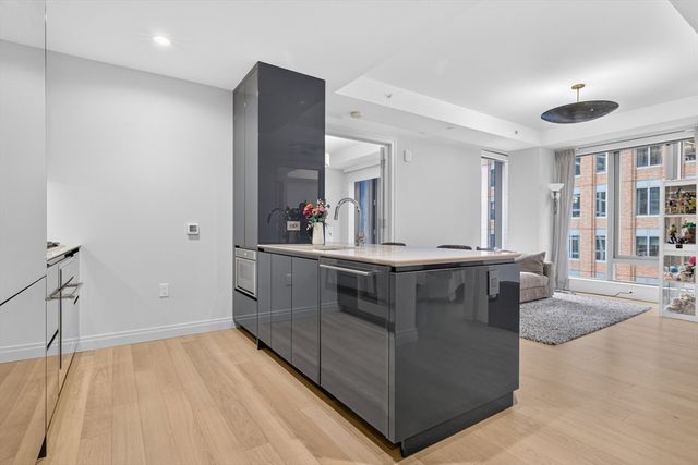 135 Seaport Blvd 1106, Boston, MA 02210