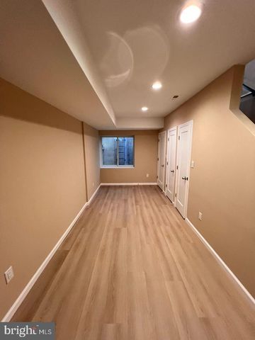 540 EDGLEY ST, Philadelphia, PA 19122