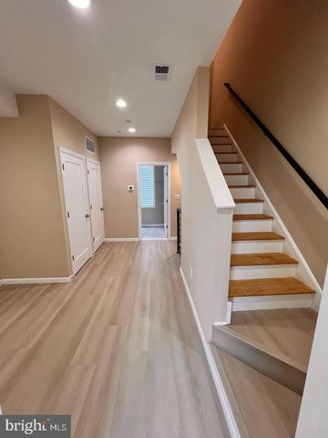 540 EDGLEY ST, Philadelphia, PA 19122