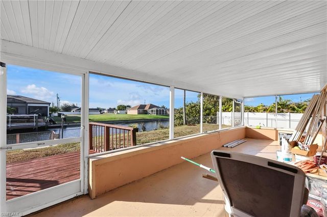 1942 SW 2nd PL, Cape Coral, FL 33991