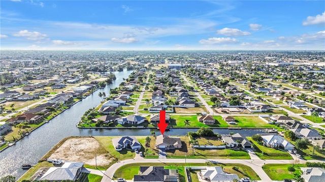 1942 SW 2nd PL, Cape Coral, FL 33991