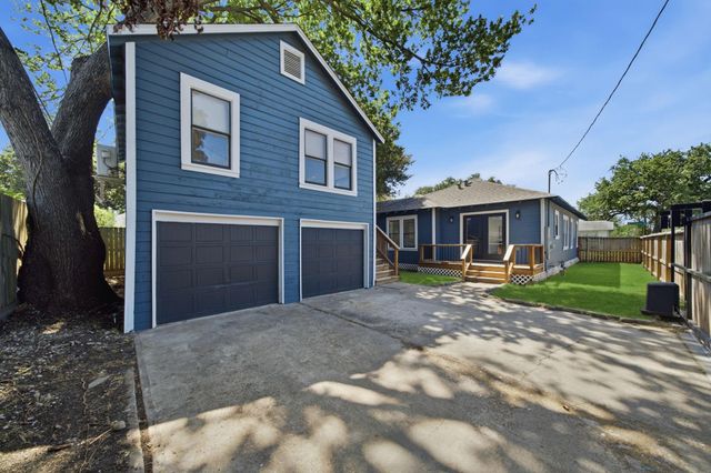 1139 W Gardner Street, Houston, TX 77009