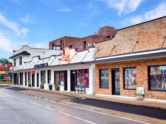 1139 W Gardner Street, Houston, TX 77009