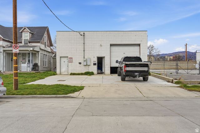 220 W LUCY AVE, Salt Lake City, UT 84101