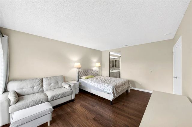 820 Via Zapata, Riverside, CA 92507