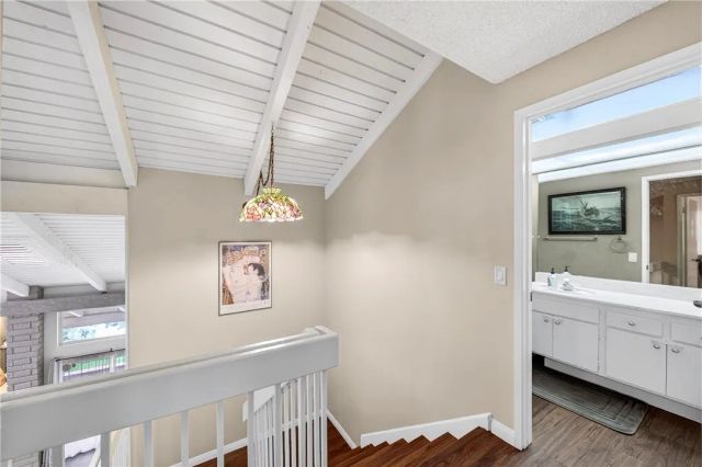 820 Via Zapata, Riverside, CA 92507