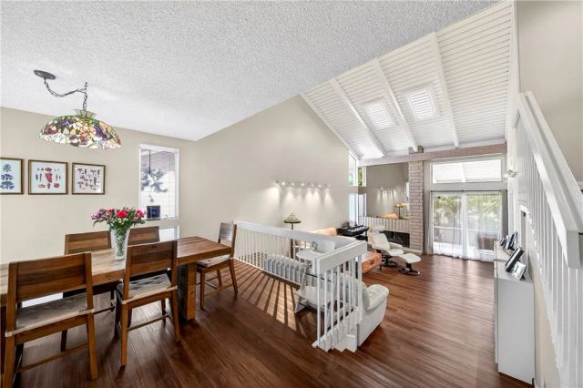 820 Via Zapata, Riverside, CA 92507