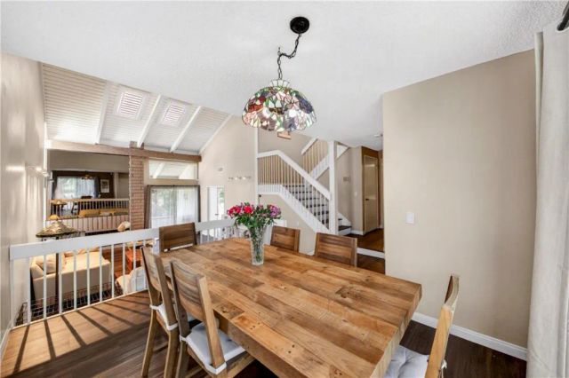 820 Via Zapata, Riverside, CA 92507
