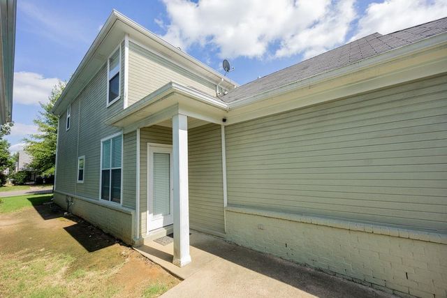 1387 E ISLAND PL E, Memphis, TN 38103