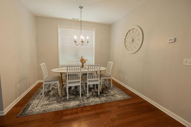 1387 E ISLAND PL E, Memphis, TN 38103