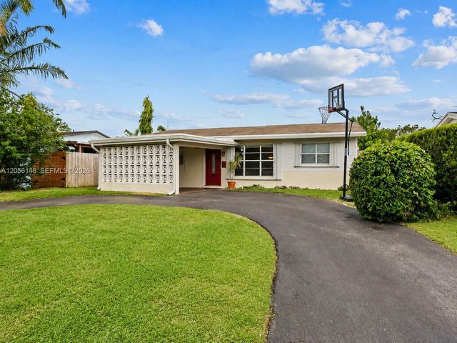 2210 N 57th Way 2210, Hollywood, FL 33021