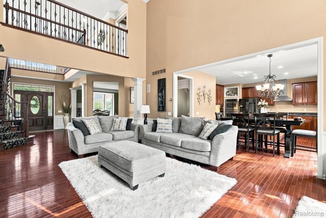 48645 Antique Road, Canton Charter Township, MI 48187
