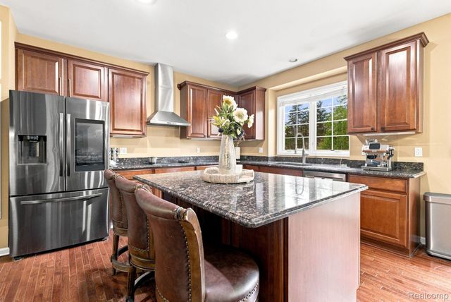 48645 Antique Road, Canton Charter Township, MI 48187