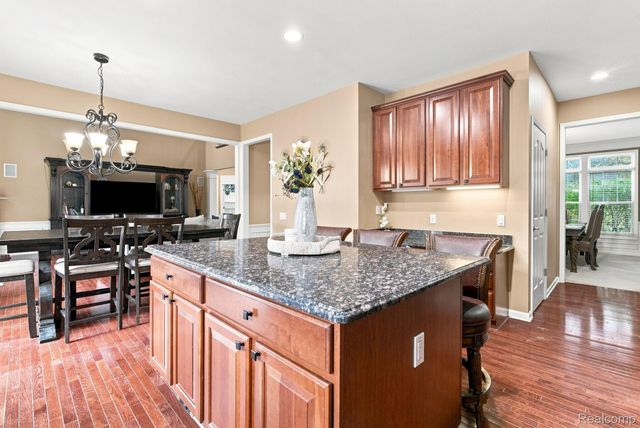 48645 Antique Road, Canton Charter Township, MI 48187