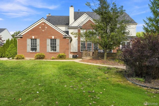 48645 Antique Road, Canton Charter Township, MI 48187