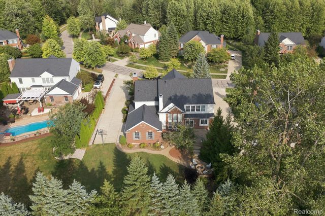 48645 Antique Road, Canton Charter Township, MI 48187